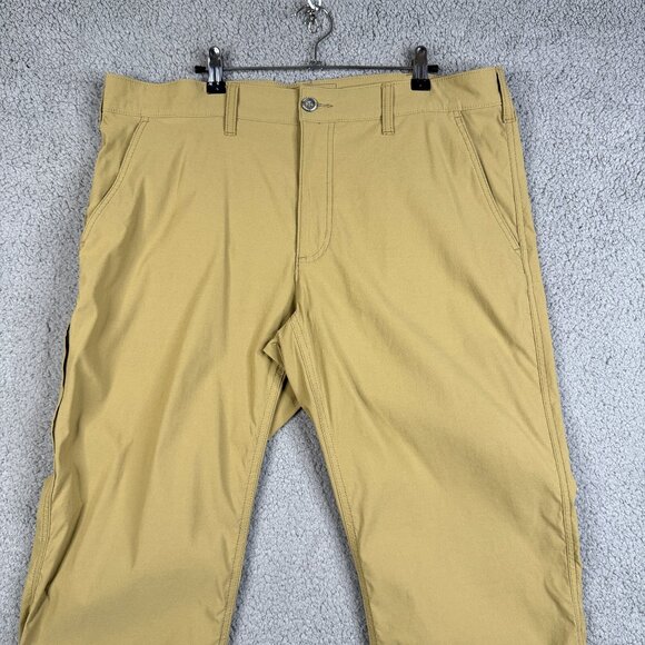 Eddie Bauer Pants Mens Size 38x32 Beige Cargo Hiking Everyday Straight Leg Nylon - Picture 1 of 12